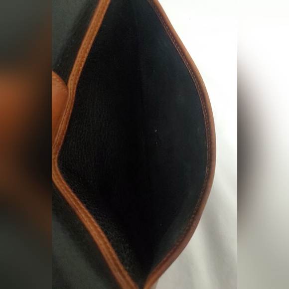 ***SOLD***Vintage Dooney & Bourke Equestrian Crossbody/Shoulder Bag - Picture 11 of 13